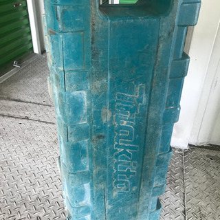 マキタ電動ブレーカーの画像