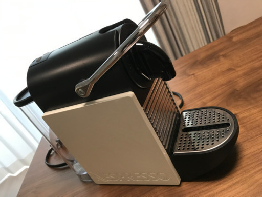 【Nespresso コーヒーメーカー】