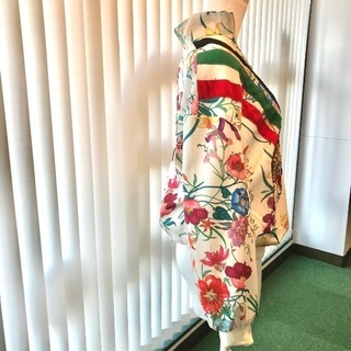 花柄　ブルゾンの画像