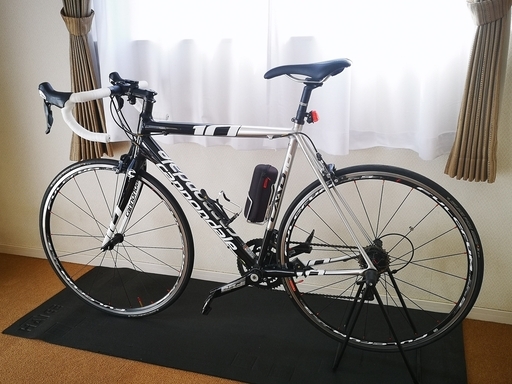 【お譲り済】　アルミの最高峰！キャノンデールCAAD10 105　RAWカラー（ロードバイク）