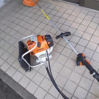 スチール肩掛け草刈り機