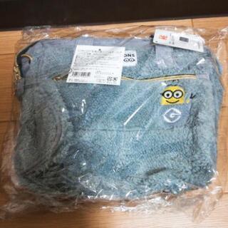 新品未開封✨ミニオン ボア生地 ショルダーバッグ グレー