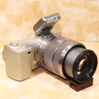 ☆美品級＆すぐ使えるSDカード付き☆ソニー NEX-5 レンズキット