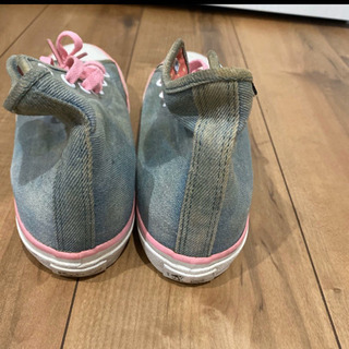 VANS ハイカット スニーカー　24.5cmの画像