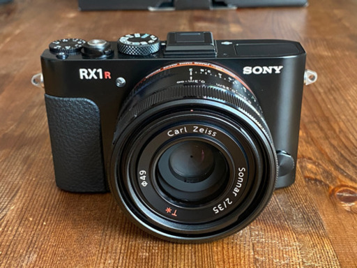 デジタルカメラ RX1R
