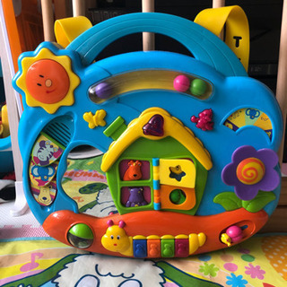 ベビーカーチャイルドシートにもつけれるオモチャ