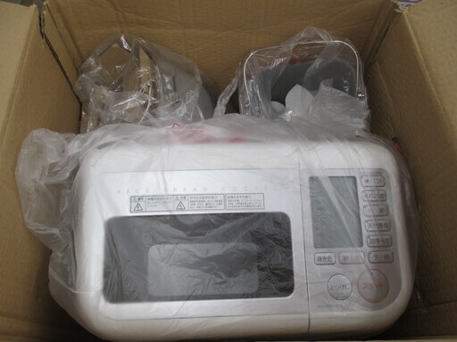 サンヨー　ライスブレッドクッカー　SPM-RB1000(W)　中古品