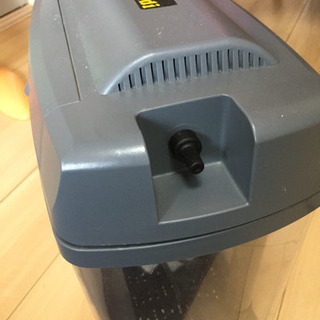 水槽(約11リットルくらい)の画像