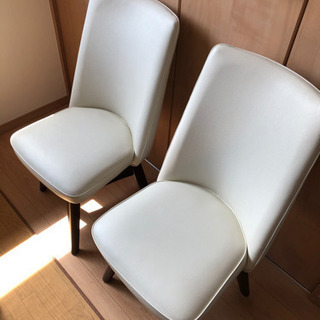 【お話し中】回転式ダイニングチェア　二脚