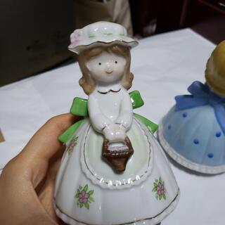 女の子のオルゴール二つセットの画像