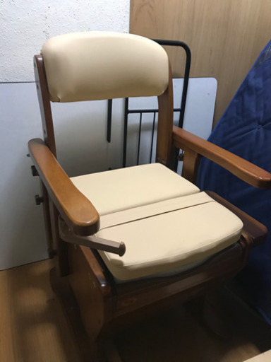 ポータブルトイレ