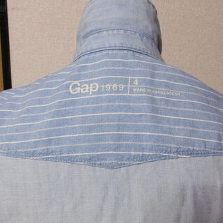 Gapシャツの画像