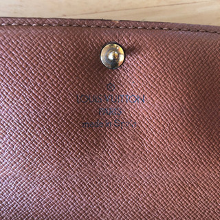 LV長財布の画像