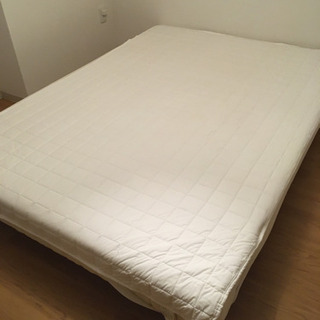 9カ月使用　タンスのゲン　脚付きマットレス　ダブル　ダブルベッド