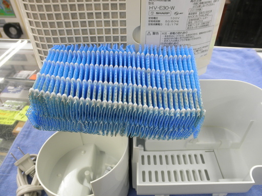 気化式加湿器　２０１５年製　シャープ　hv-e30　札幌　西岡店　