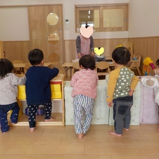 【急募】　保育士
