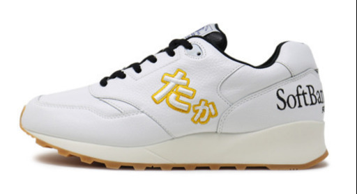 ホークスファン必見‼︎   ”たか”スニーカー