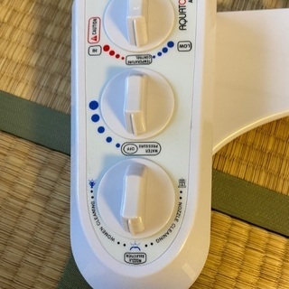 【新品】電源不要　簡易ウォシュレットの画像