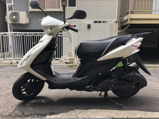 CF4MA スズキ　アドレスV125S シート新品