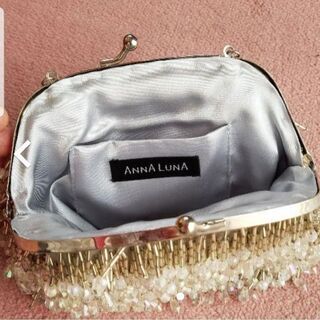 ANNA LUNA　ビーズパーティバッグ　の画像