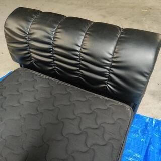 ニトリ シングルベッド 黒の画像