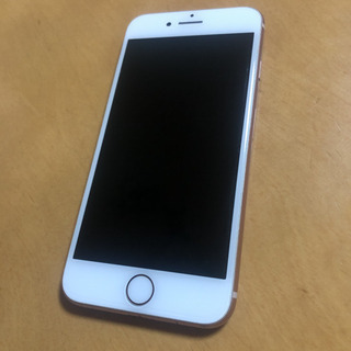 3月14日まで　美品　iPhone 8 Gold 64 GB docomoの画像