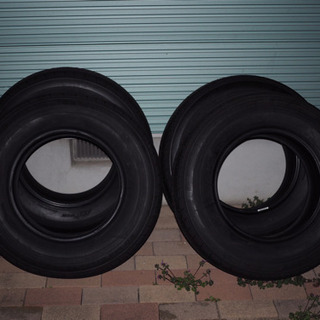 ハイエース 新車外し タイヤ 195/80/15