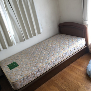 シングルベッドお安く譲ります