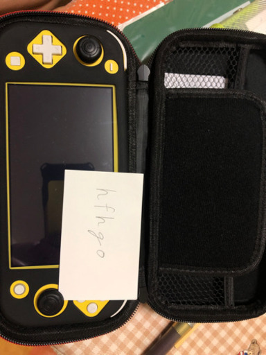 ［交渉成立］任天堂SwitchLite イエロー