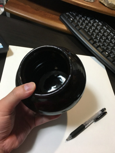 山奥で拾いあげた陶器  出土品かな