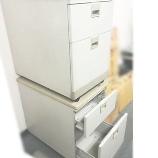 [SW2-01]☆在庫処分/引取限定☆スチールワゴン[幅40×奥...