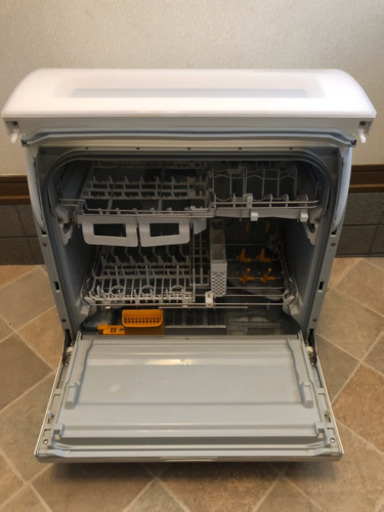 Panasonic 食器洗い乾燥機 エコナビ搭載　NP-TR9 即決