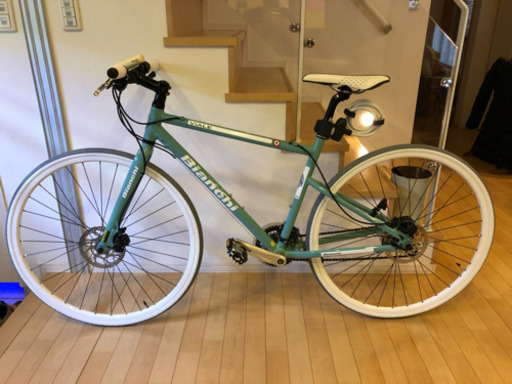 美品❗️ビアンキ　ヴィアーレ　VIALE クロスバイク　自転車