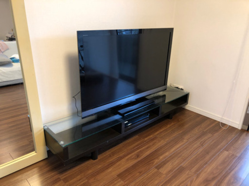 SONY BRAVIA 52インチ液晶テレビ+15万円デザイナーテレビボード付