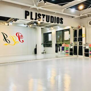 https://www.spacemarket.com/spaces/pljstudios/rooms/uTfAshslV_354Ut0の画像