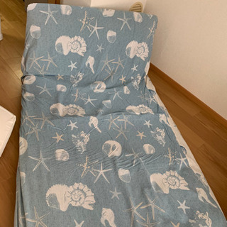 折りたたみ式　フラットになります！　ソファの画像