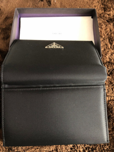 PRADAの財布　値段交渉　可能❗️