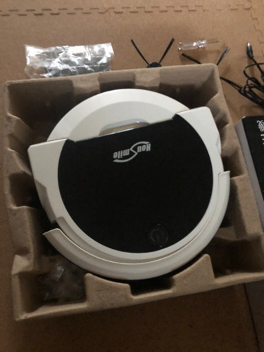 ロボット掃除機　HOUSMILE  美品　商談中