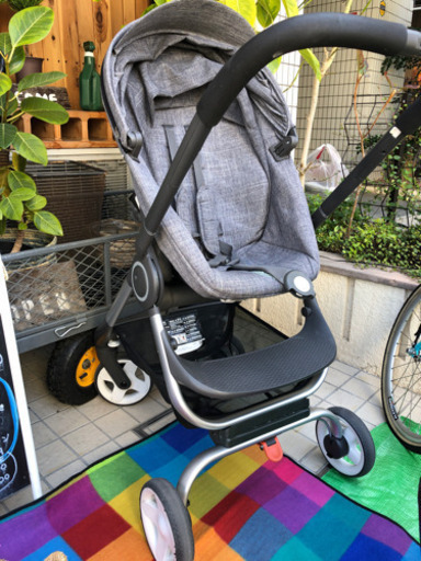 ストッケ　ベビーカー