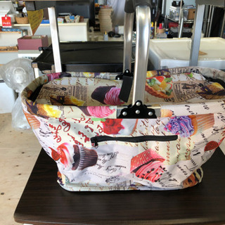 【美品】ランチバッグ弁当入れ 行楽に便利‼︎たくさん入ります