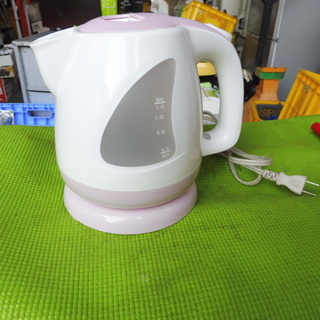 A115　丸隆　電気ケトル　MA-437　１．２Lの画像