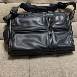 TUMI ビジネスカバン　価格下げました
