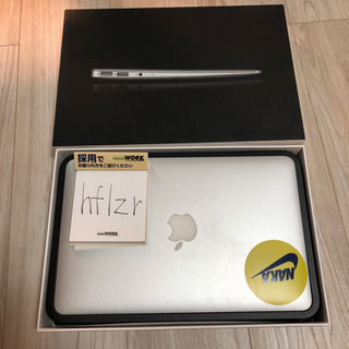 MacBook AIR中古美品（シールだけ剥がしてください）の画像