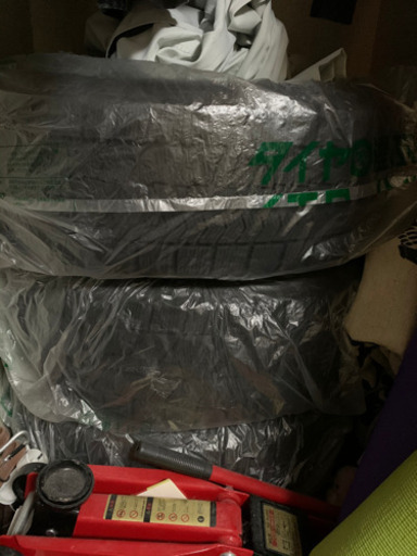 スタッドレス　4本セット　アルミホイル付き　215/65/R16
