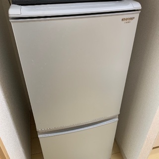 冷蔵庫、オーブンレンジ、洗濯機、お譲りします。