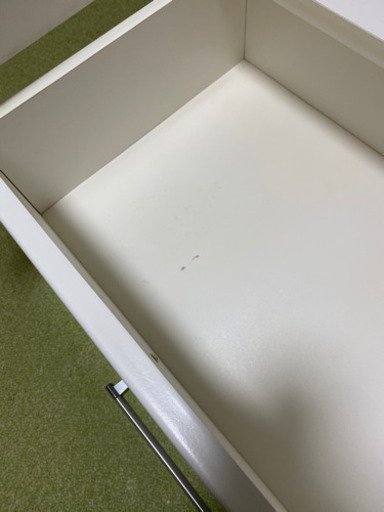 白のチェスト。値下げしました！