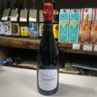 イタリアの赤の泡、辛口ランブルスコ、モデナ750ml