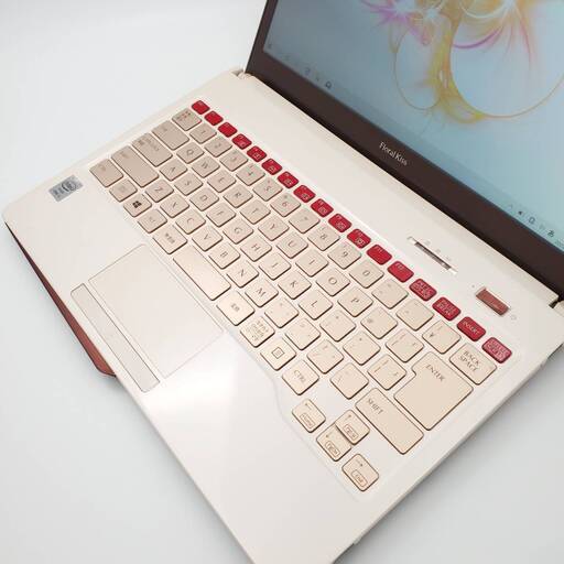 富士通 Corei5 メモリ4GB SSD128GB タッチパネル ノートパソコン マウス付き(数量限定)