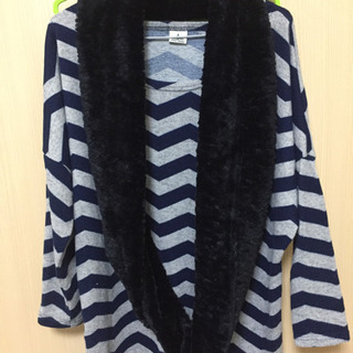 ラグラン袖チュニック(モコモコストール付）の画像