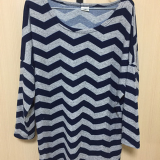 ラグラン袖チュニック(モコモコストール付）の画像